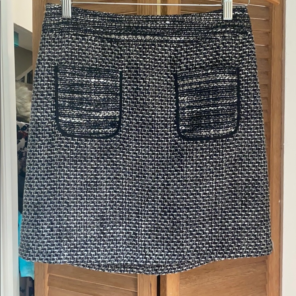 Ann Taylor Loft skirt